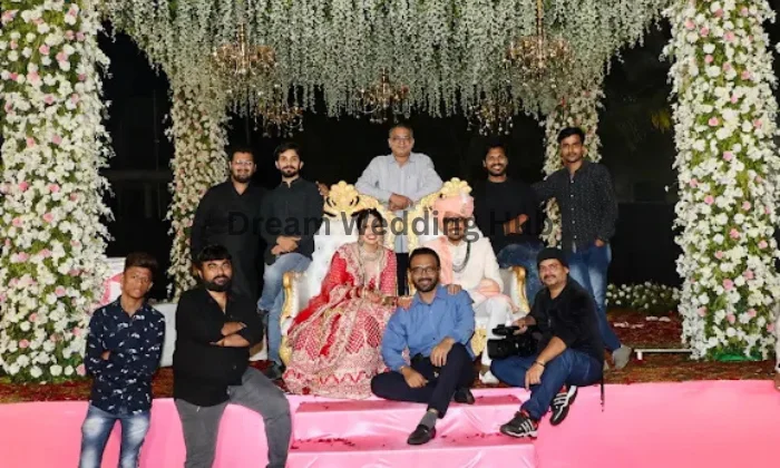 Tapan Parikhs Shooting Lives